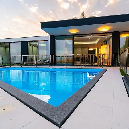 Luxury Ocean View I Swimming Pool I Vincents Place Vila Estreito Da Calheta