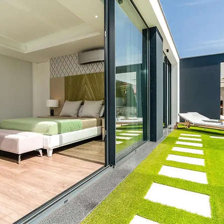 فيلة Vincents Place I Ocean View I Swimming Pool Estreito Da Calheta