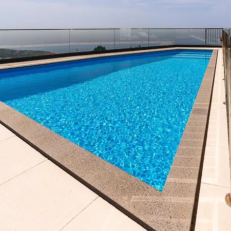 Luxury Ocean View I Swimming Pool I Vincents Place