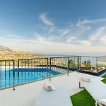 Luxury Ocean View I Swimming Pool I Vincents Place 别墅