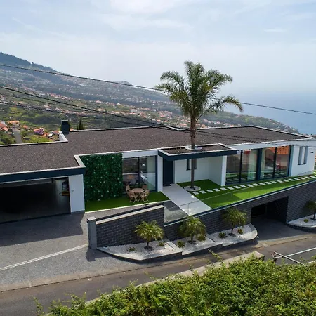 Vincents Place I Ocean View I Swimming Pool *