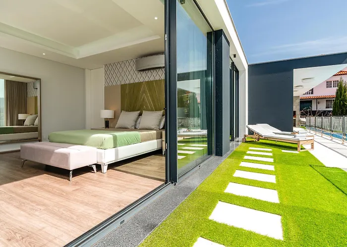 Villa Vincents Place I Ocean View I Swimming Pool Estreito Da Calheta