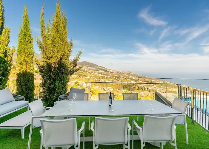 Vincents Place I Ocean View I Swimming Pool Villa *