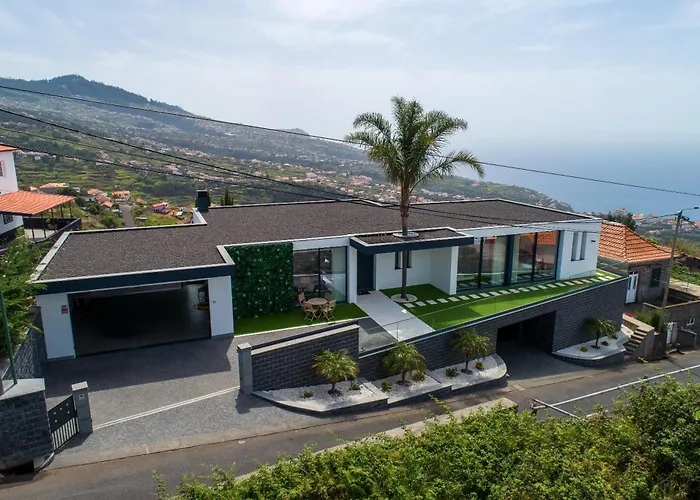 Vincents Place I Ocean View I Swimming Pool *